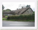 0338-Thatched Roof Sourton * 800 x 600 * (79KB)